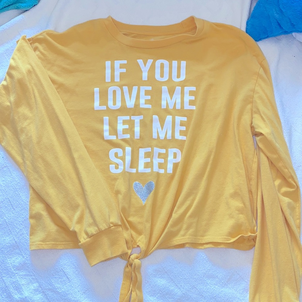 Long sleeve t-shirt